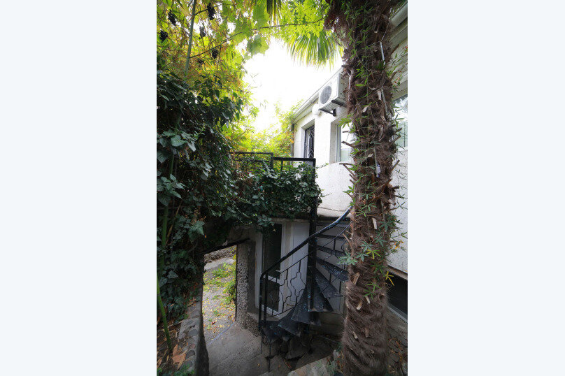 Гостевой дом Волна Алушта-11