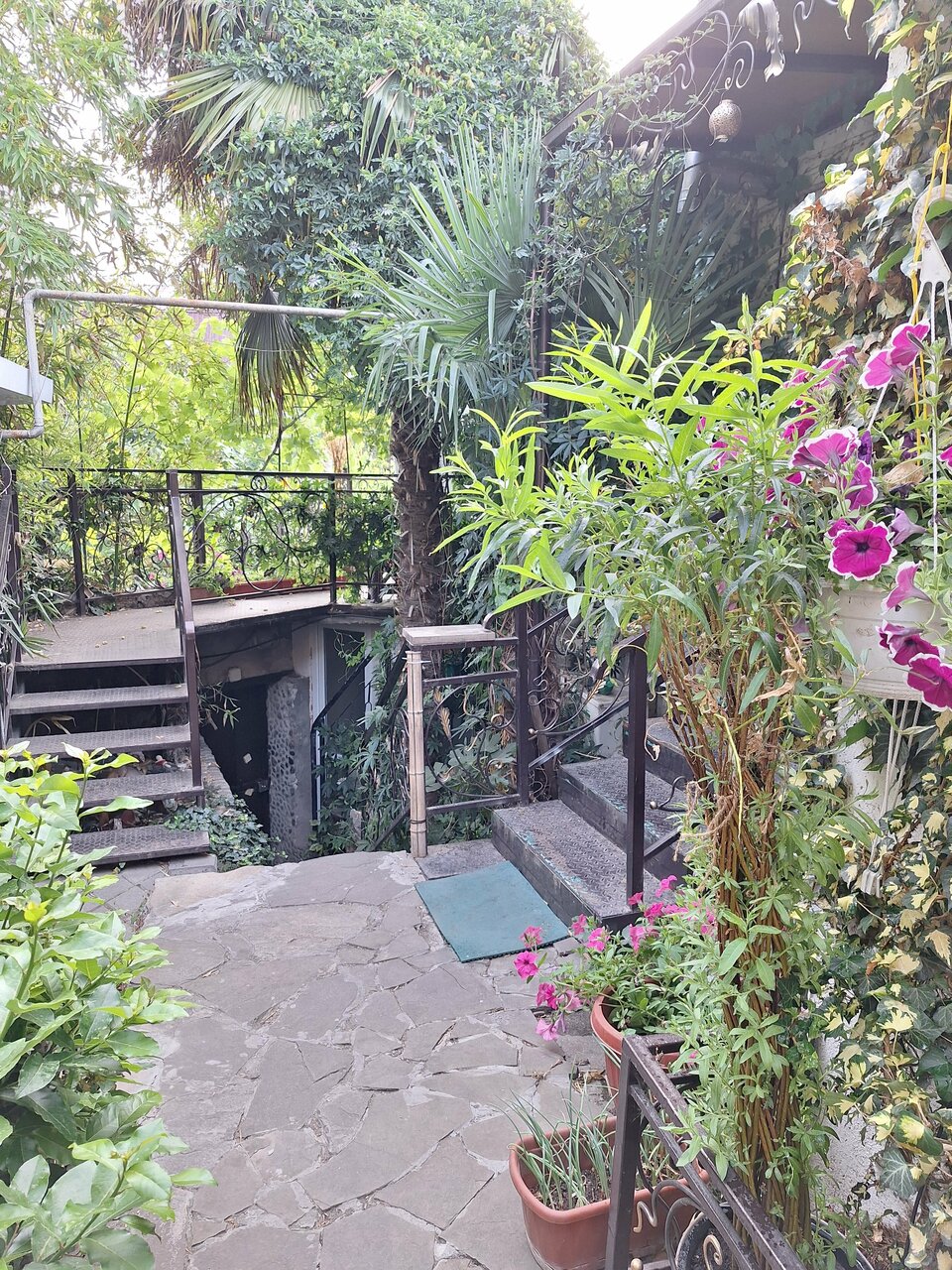 Гостевой дом Волна Алушта-167