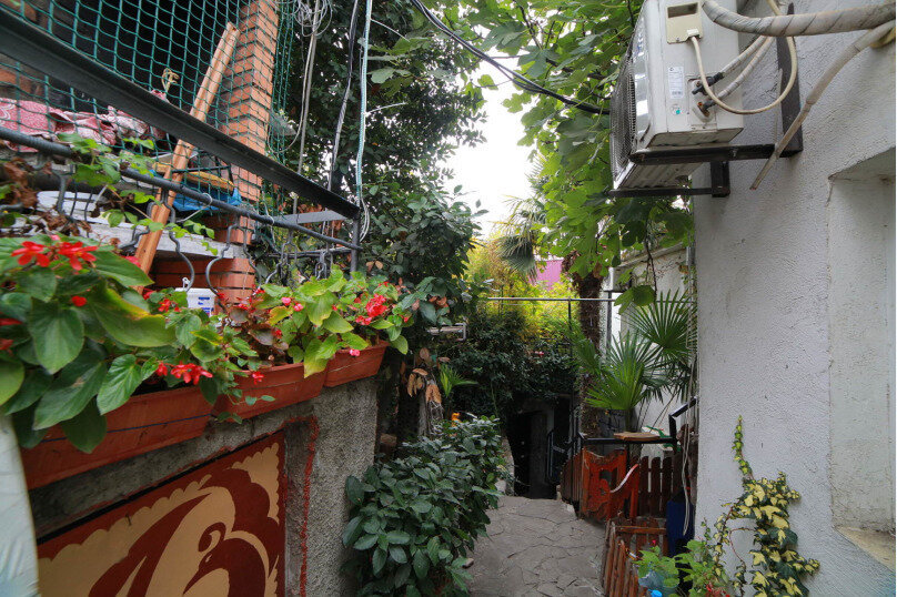 Гостевой дом Волна Алушта-43